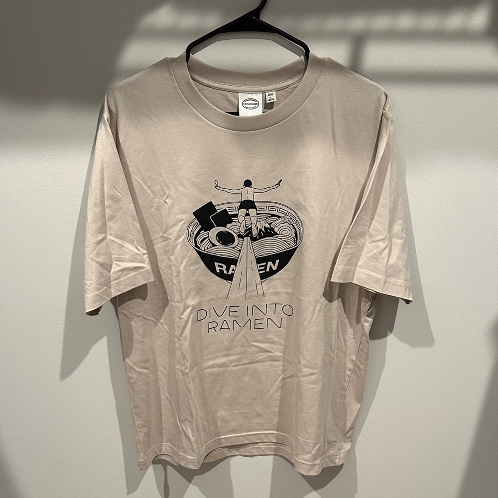 Dive Into Ramen Beige Graphic Tee